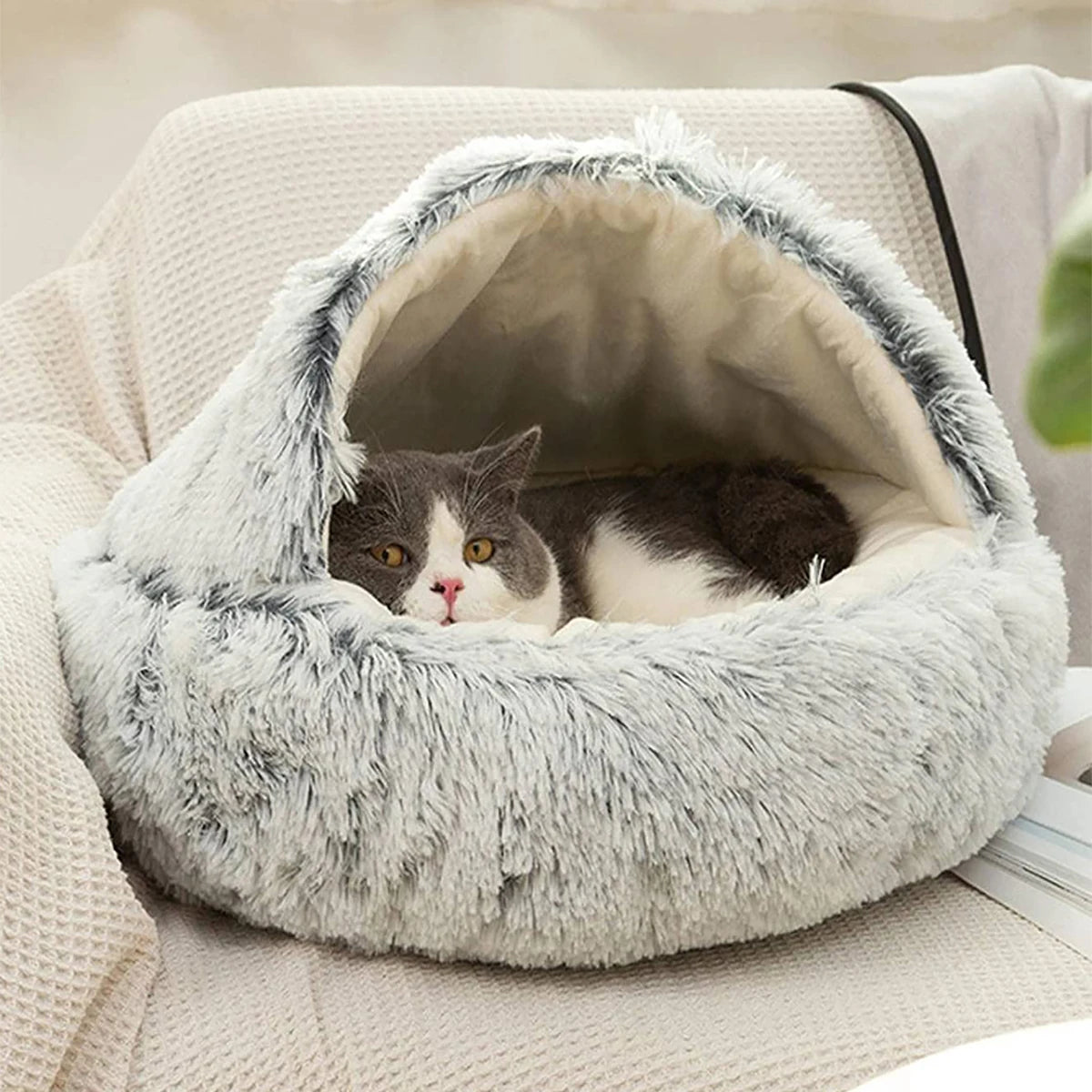  Plush Fluffy Cat Bed